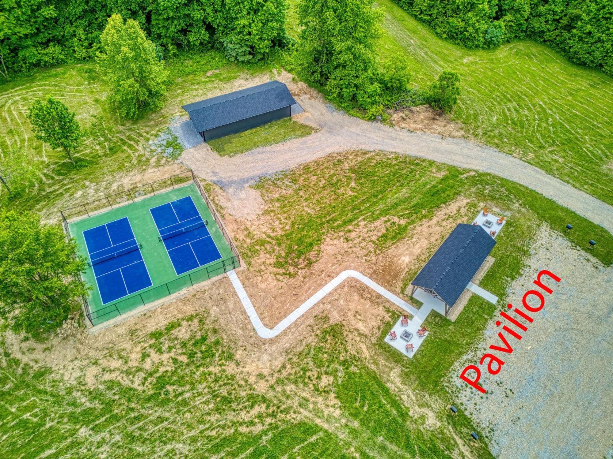 The Bungalow At Greenbriar Creek - King Studio - Creekside And The National Park Villa Cosby Exterior photo